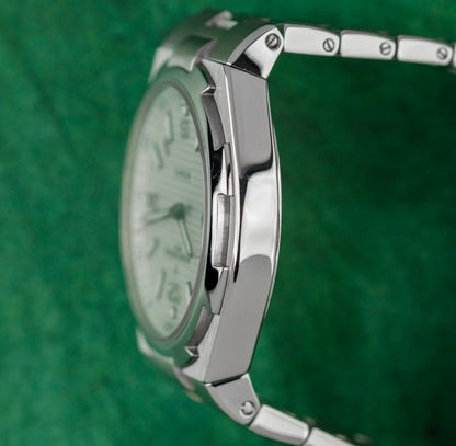 Vacheron Constantin Overseas 47040/B01A-9093 White Dial Clasp - The Watch Business Sydney