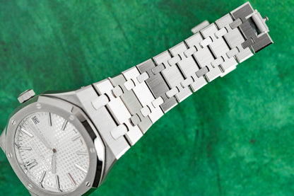 Audemars Piguet Royal Oak 15510ST.OO.1320ST.08 White Dial 2023 Model