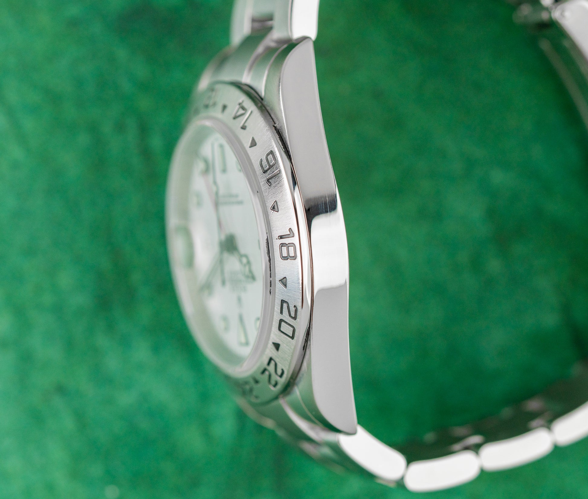 Rolex Explorer II 16570 bracelet - Pre-Owned Sydney